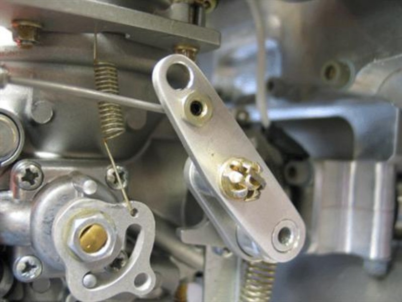 470_Throttle___Choke_10.jpg